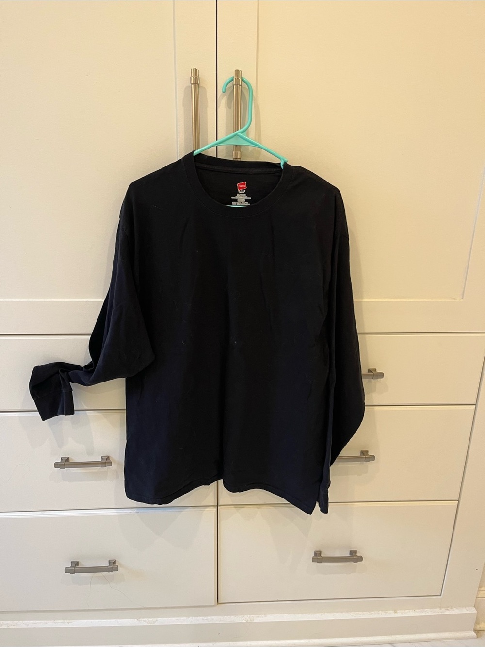 Hanes Black Long Sleeve Tee 100% cotton